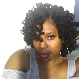 Meet your Posher, Keesha